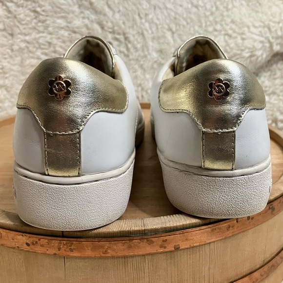 Michael Kors White and Gold Sneakers Leather Size 8.5 - Picture 3 of 11